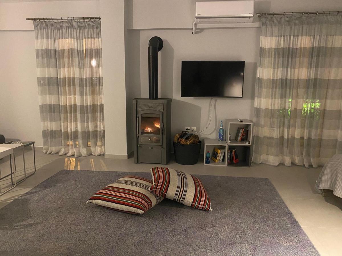 Cosy Studio 2 Minutes Walking From The Beach Anavyssos Esterno foto